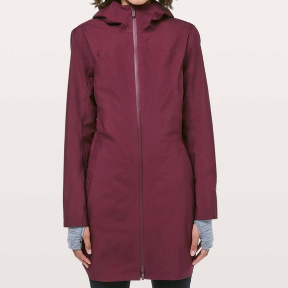 Lululemon Right as Rain Jacket size 6